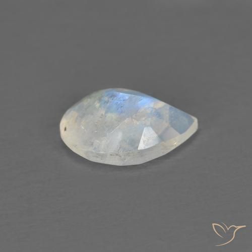 0.66克拉天然彩虹月长石，梨形，透明