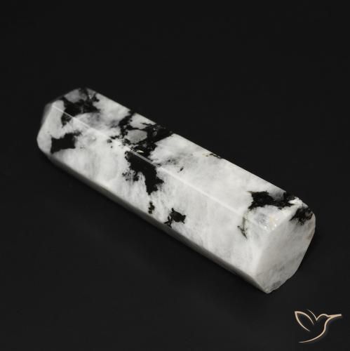 45.18克拉天然彩虹月长石，花式切割，不透明