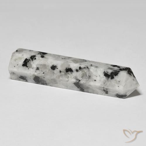 43.95克拉天然彩虹月长石，花式切割，不透明