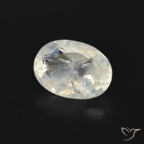0.69克拉天然彩虹月长石，椭圆形，透明