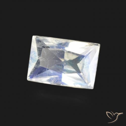 0.48克拉天然彩虹月长石，狭长方形，透明