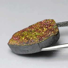 12.55克拉天然彩虹黄铁矿，梨形，不透明