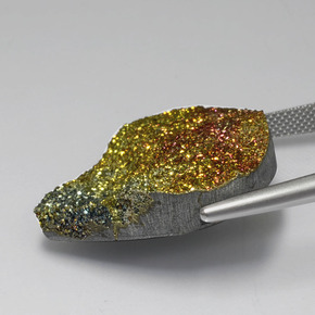 33.73克拉天然彩虹黄铁矿，梨形，不透明