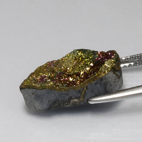 7.82克拉天然彩虹黄铁矿，梨形，不透明