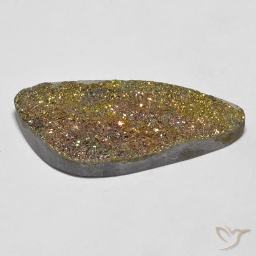 11.21克拉天然彩虹黄铁矿，花式切割，不透明