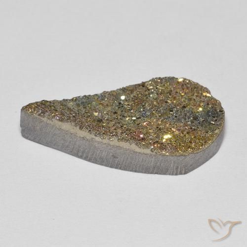 8.68克拉天然彩虹黄铁矿，梨形，不透明