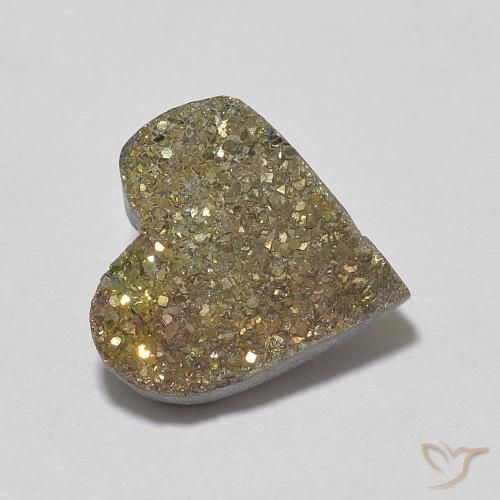 4.50克拉天然彩虹黄铁矿，心形，不透明