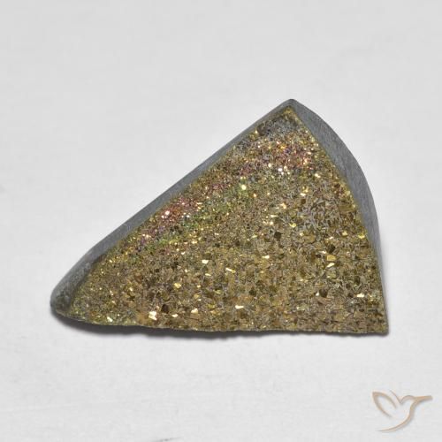 6.37ct 天然 彩色 彩虹黄铁矿, 胖三角形, 不透明