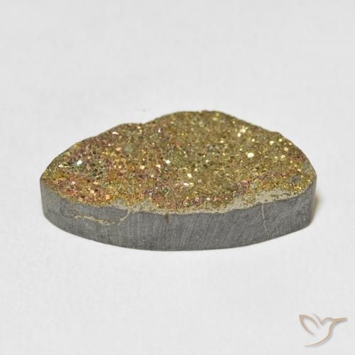 11.68克拉天然彩虹黄铁矿，花式切割，不透明