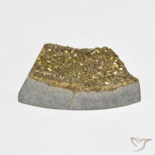 12.28克拉天然彩虹黄铁矿，花式切割，不透明