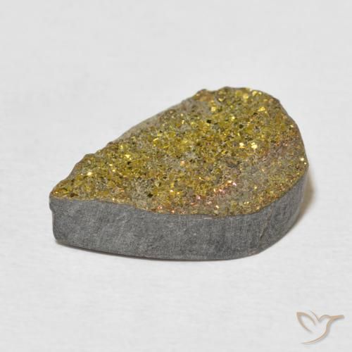 6.87克拉天然彩虹黄铁矿，梨形，不透明