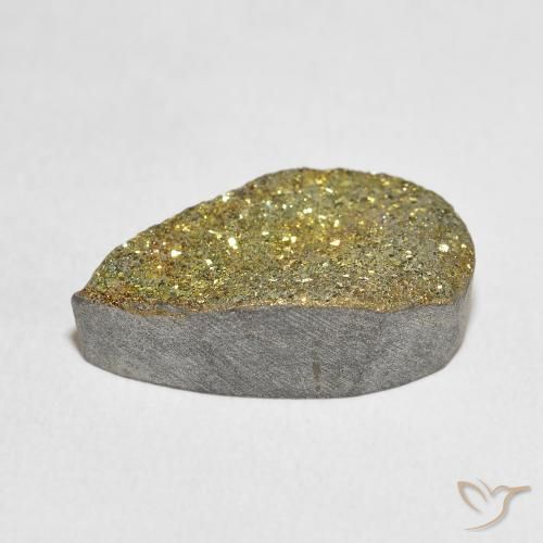 9.12克拉天然彩虹黄铁矿，梨形，不透明