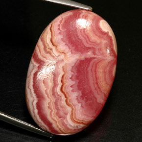 32.96克拉天然多色菱锰矿，椭圆形切割，28.4×19.1毫米，不透明
