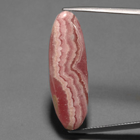 22.24克拉天然多色菱锰矿，椭圆形切割，31.4×10.5毫米，不透明