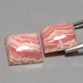 天然多色菱锰矿，方形，9.2×9.2毫米，不透明