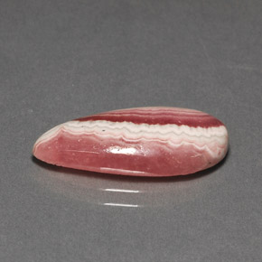 5.98克拉天然多色菱锰矿，梨形，19.4×8.9毫米，不透明