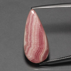14.00克拉天然多色菱锰矿，梨形，26×12毫米，不透明