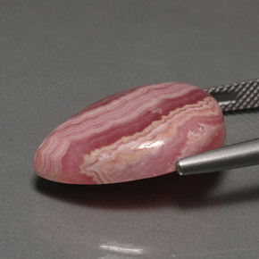 18.30克拉天然多色菱锰矿，梨形，20.7×15.4毫米，不透明
