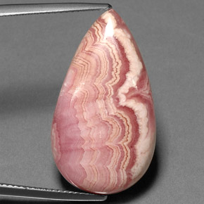 22.38克拉天然多色菱锰矿，梨形，26.9×15.5毫米，不透明