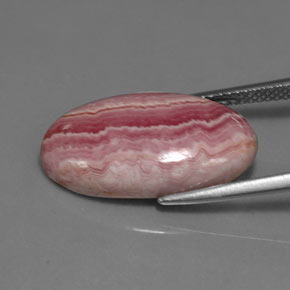 11.77克拉天然菱锰矿，椭圆形切割，不透明