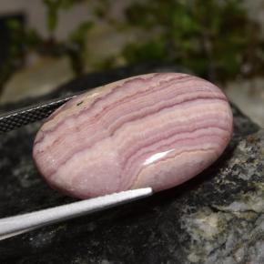 20.56克拉天然多色菱锰矿，椭圆形切割，22.7×16.6毫米，不透明
