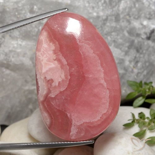 58.47ct 天然 彩色 菱锰矿, 花式切割, 半透明