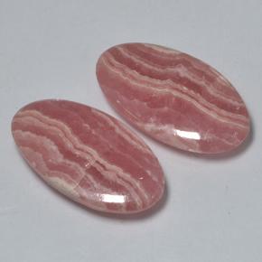 17.78天然多色菱锰矿，椭圆形切割，20.4×10.9毫米，半透明