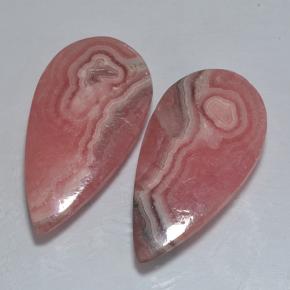 29.04天然多色菱锰矿，梨形，26.2×13.5毫米，半透明