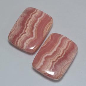 33.68天然多色菱锰矿，垫形剪裁，19.1×14毫米，半透明