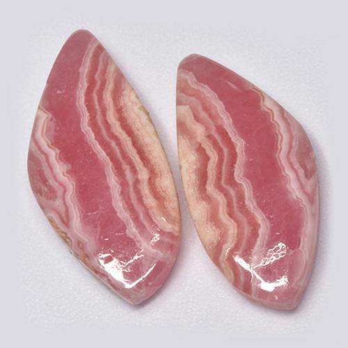 19.73天然多色菱锰矿，异形，22.2×10毫米，半透明