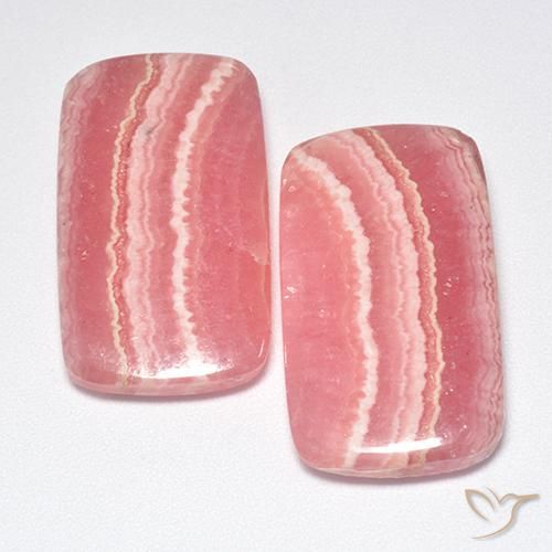 42.03克拉天然菱锰矿，垫形剪裁，半透明