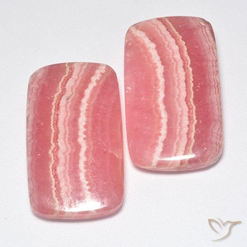 42.03克拉天然菱锰矿，垫形剪裁，半透明