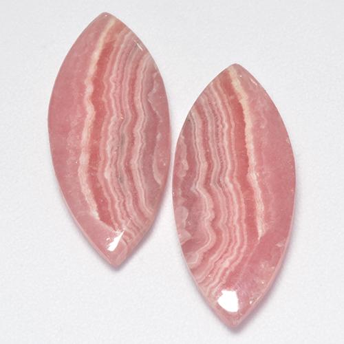 17.04克拉天然菱锰矿，榄尖形，半透明