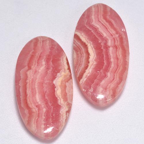18.99天然多色菱锰矿，椭圆形切割，20.7×11.3毫米，半透明