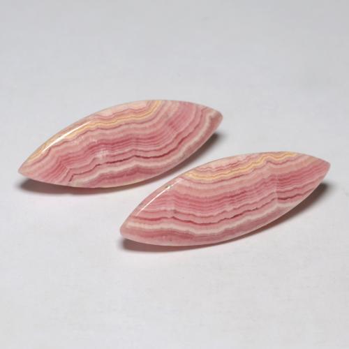 19.61克拉天然菱锰矿，榄尖形，半透明