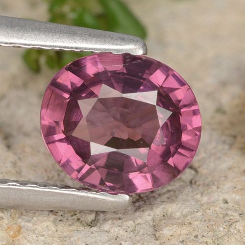 1.23ct 天然 粉紫色 红榴石石榴石, 椭圆形, VS