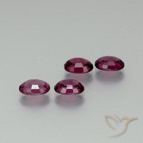 3.90克拉天然红榴石石榴石，椭圆形，VVS-VS
