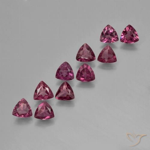 3.80天然紫色紫牙乌石榴石，三角形，5.1×5毫米，VS