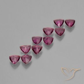 3.80天然紫色紫牙乌石榴石，三角形，5.1×5毫米，VS