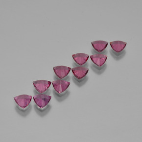 4.99克拉天然红榴石石榴石，胖三角形，VS