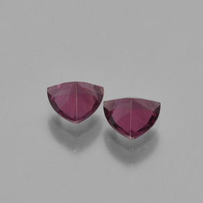 天然粉色紫牙乌石榴石，三角形，5.2×5.2毫米，VS