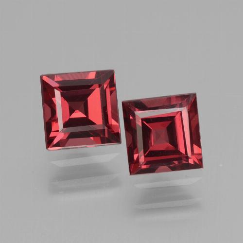 1.57天然红色紫牙乌石榴石，方形，5×5毫米，VS