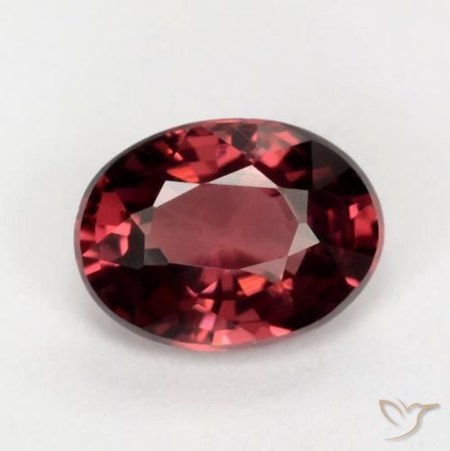 1.07ct 天然 暗红色 红榴石石榴石, 椭圆形, VVS-VS