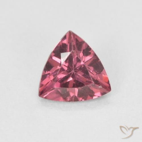 0.53ct 天然 树莓红色 红榴石石榴石, 胖三角形, VS