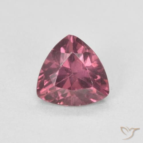 0.57ct 天然 暗红色 红榴石石榴石, 胖三角形, VS