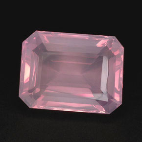 151.95克拉天然粉色粉晶，透明，38×28毫米，透明/半透明