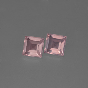 天然粉色粉晶，透明，5.1×5毫米，透明/半透明