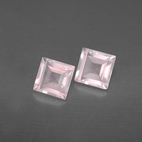 天然粉色粉晶，透明，5.1×5.1毫米，透明/半透明