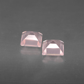 天然粉色粉晶，透明，5.1×5.1毫米，透明/半透明