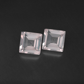 天然粉色粉晶，透明，4.9×4.9毫米，透明/半透明